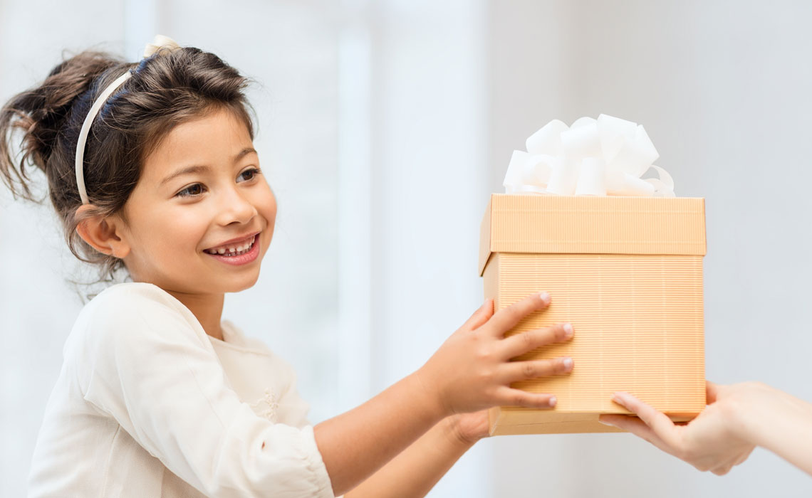 Regalo Comunione Bambina Viaggia Nel Suo Mondo E Scopri Cosa Le Piace